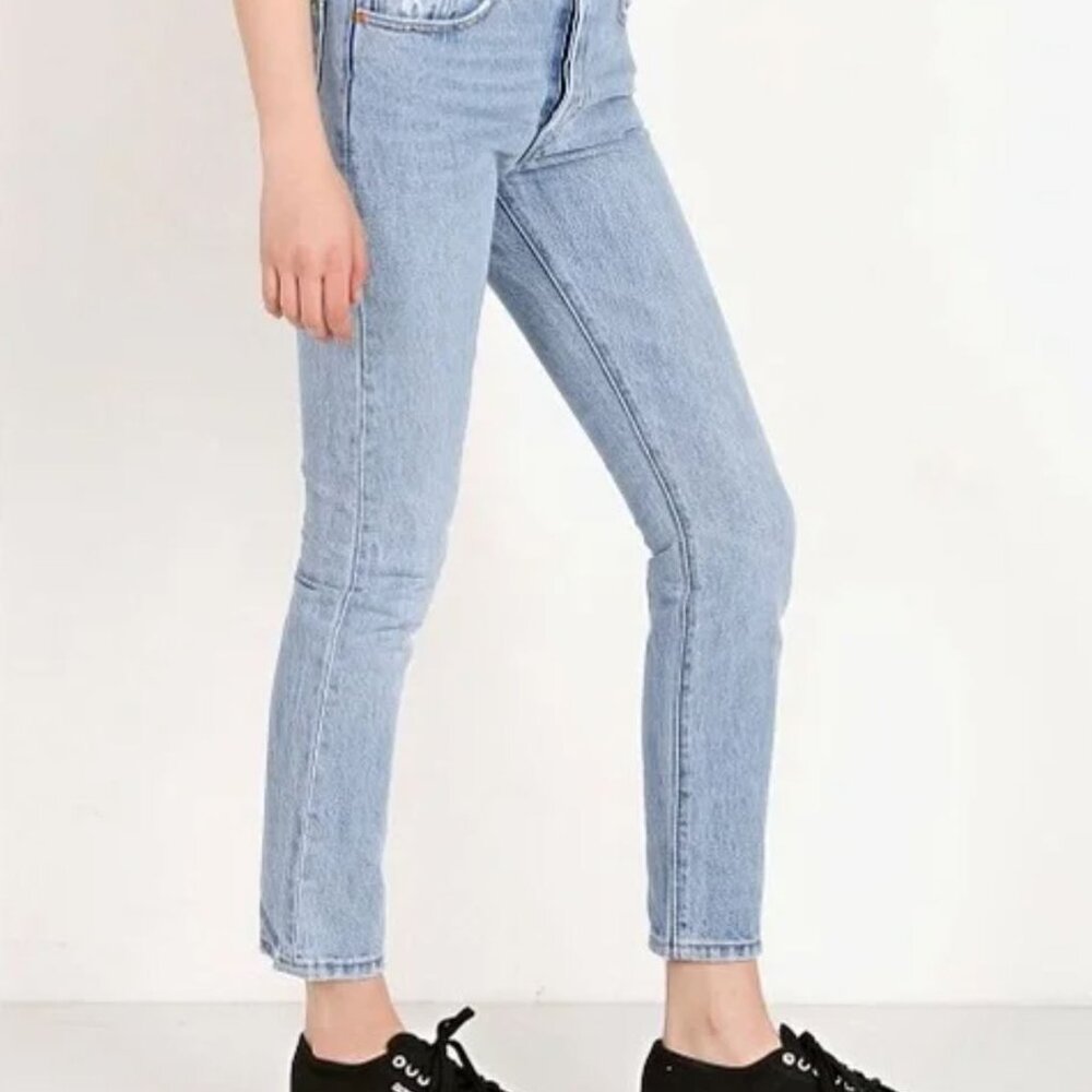 Levi’s 501 Women’s size 30 Button Fly High Rise Skinny Jeans in Live Fool Wash